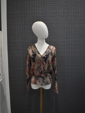 Floral V-Neck Blouse in Black and Rose